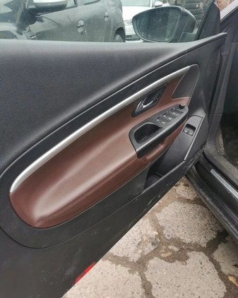 Volkswagen Eos cena 21500 przebieg: 198000, rok produkcji 2009 z Warszawa małe 232